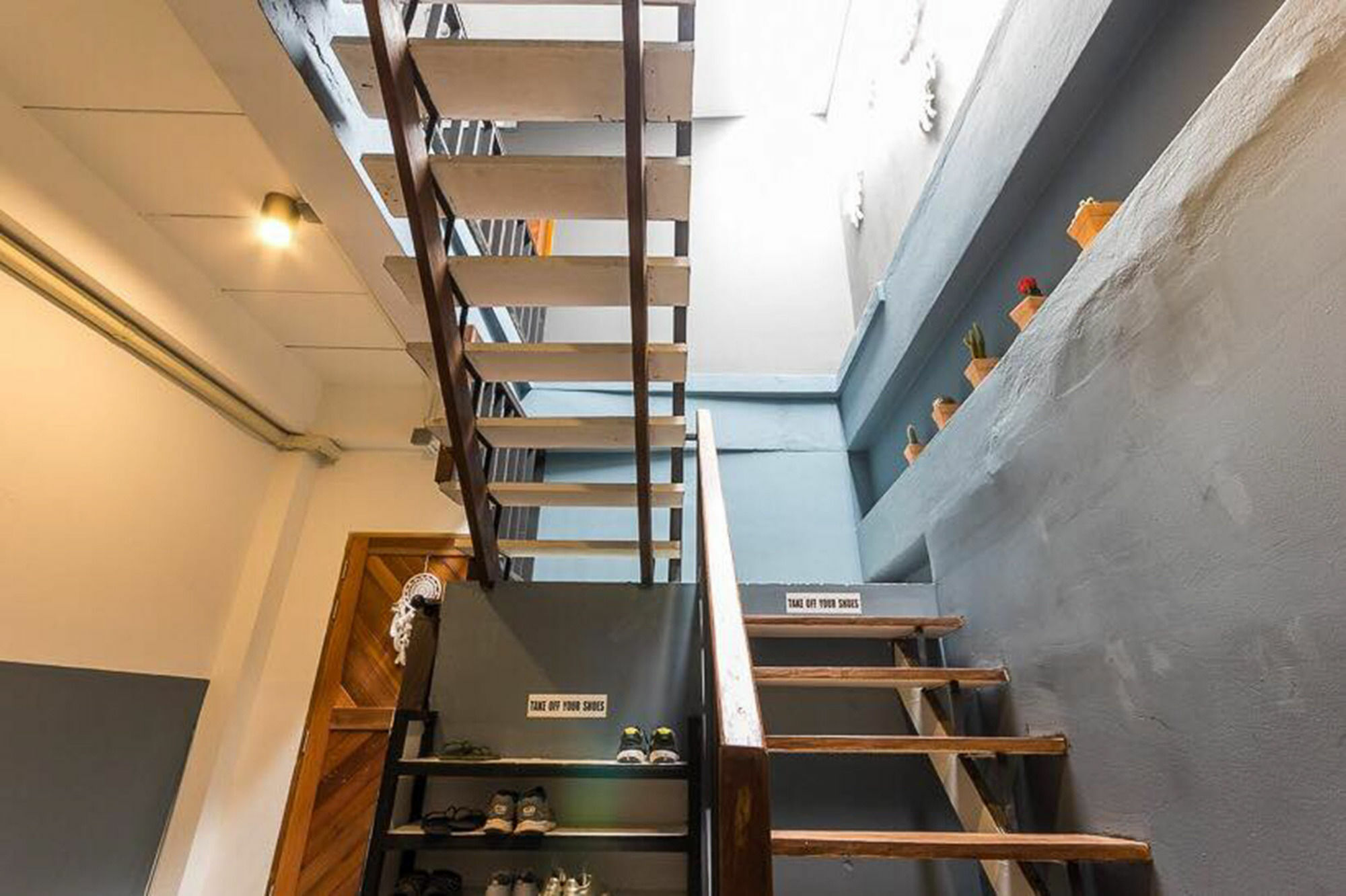 Funwahn Hostel And Cafe Chiang Mai Zewnętrze zdjęcie